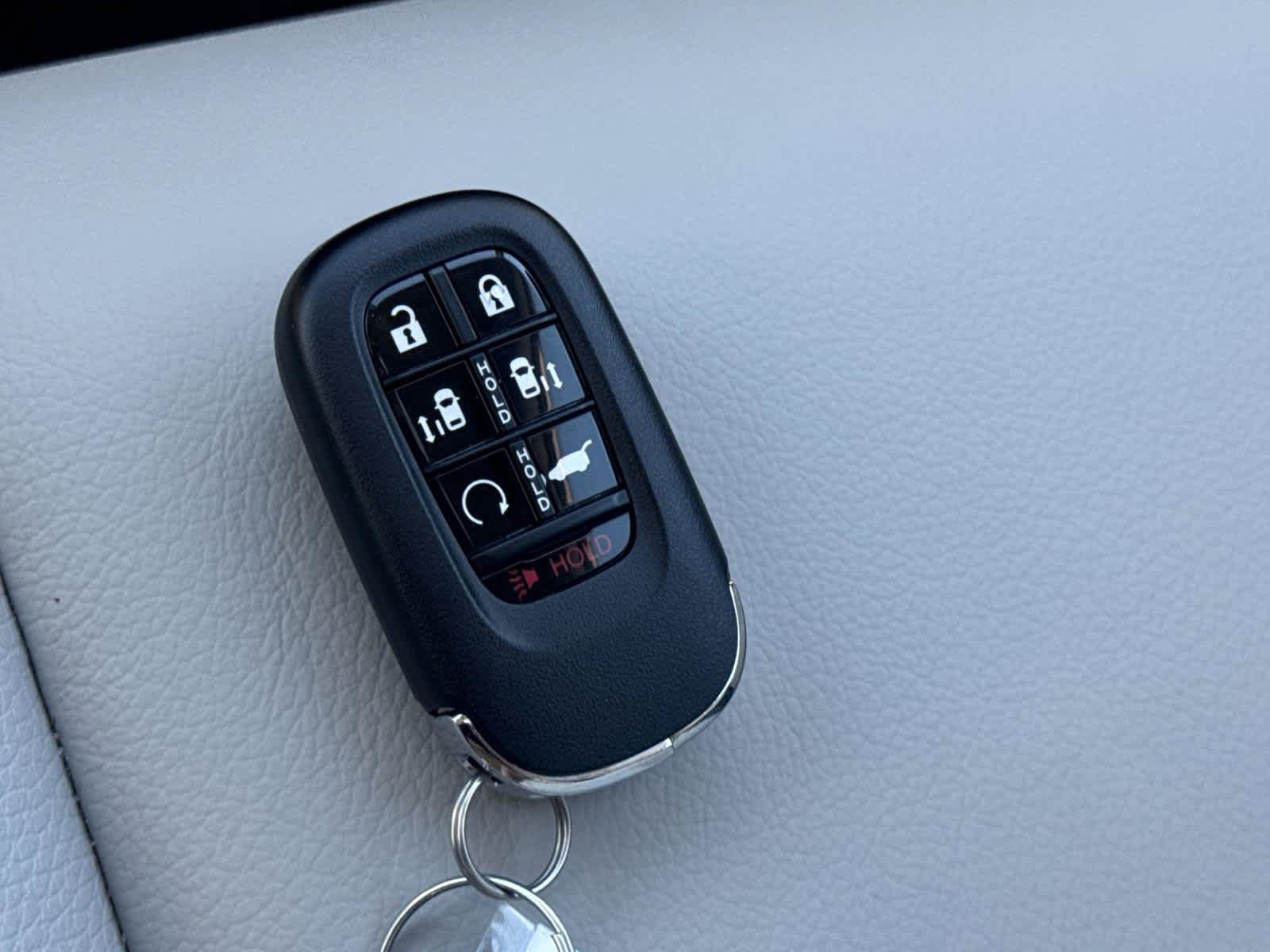 Used 2026 Honda Odyssey Touring image 20