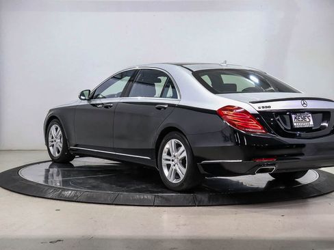 Used 2017 Mercedes-Benz S 550 Sedan image 2