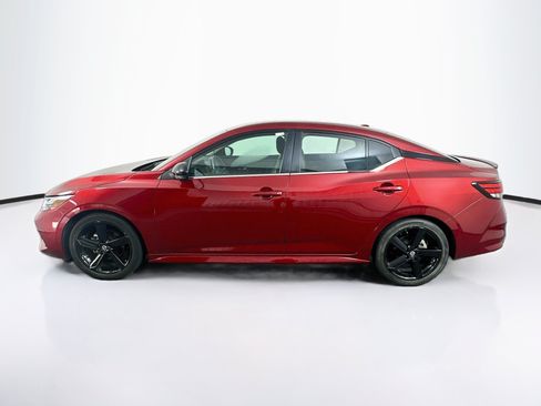 Used 2023 Nissan Sentra SR w/ Electronics Package FWD image 4