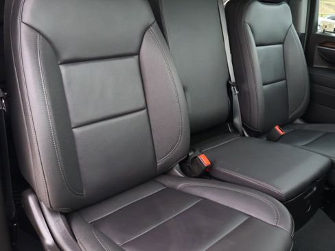 Used 2025 Chevrolet Silverado 2500 LT w/ Trail Boss Package image 16