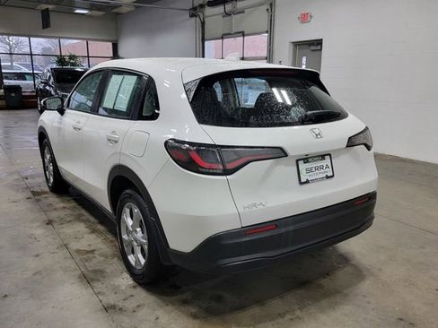 Certified 2025 Honda HR-V LX image 8