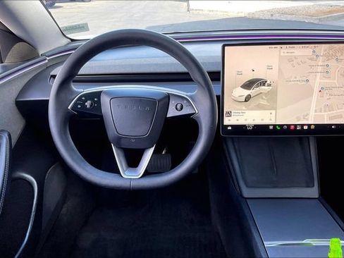 Used 2024 Tesla Model 3 Standard Range RWD image 4