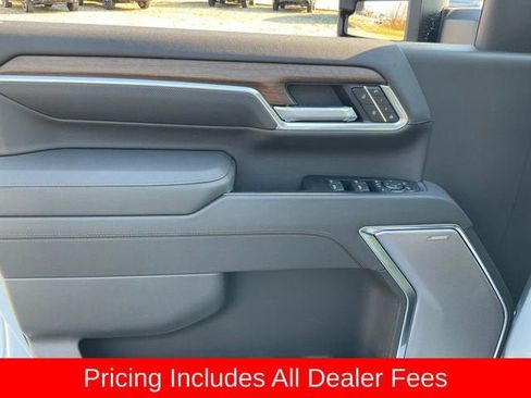 New 2026 Chevrolet Silverado 3500 High Country w/ High Country Premium Package AWD/4WD image 4