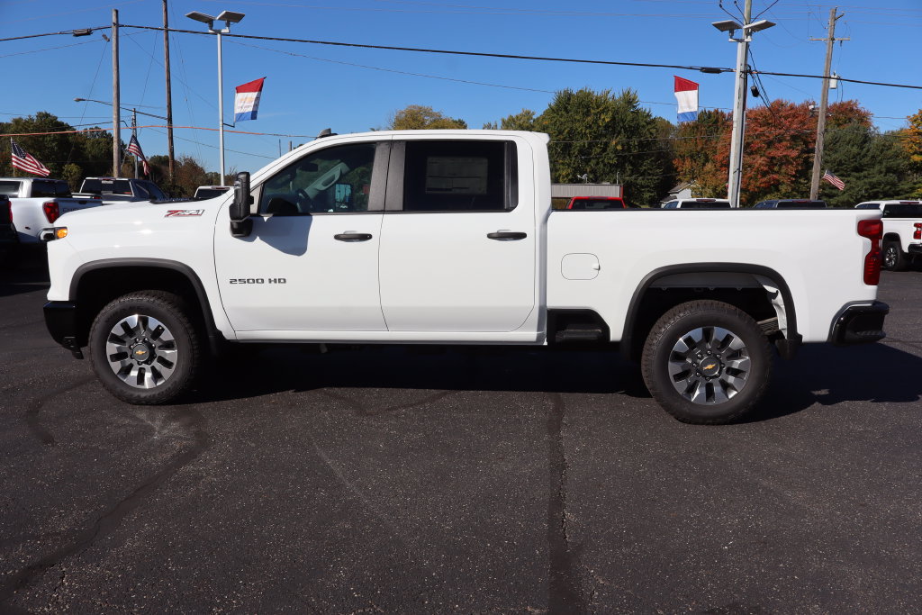 New 2026 Chevrolet Silverado 2500 Custom w/ Custom Value Package AWD/4WD image 19
