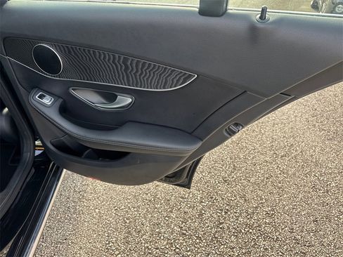 Used 2017 Mercedes-Benz C 300 Sedan image 16