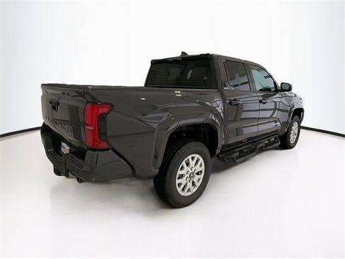 Certified 2025 Toyota Tacoma SR5 image 6