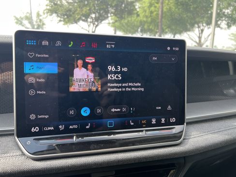 Certified 2026 Volkswagen Tiguan S FWD image 20