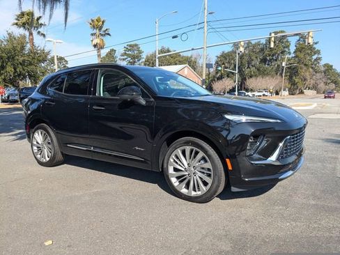 New 2026 Buick Envision Avenir image 2