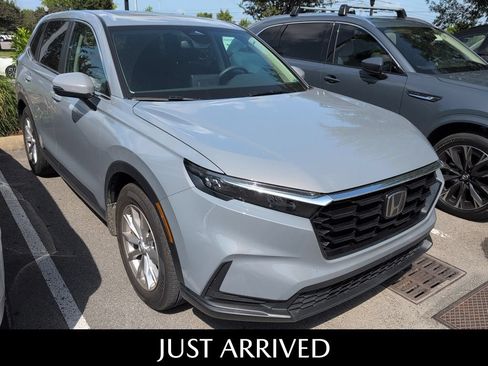 Used 2025 Honda CR-V EX image 5