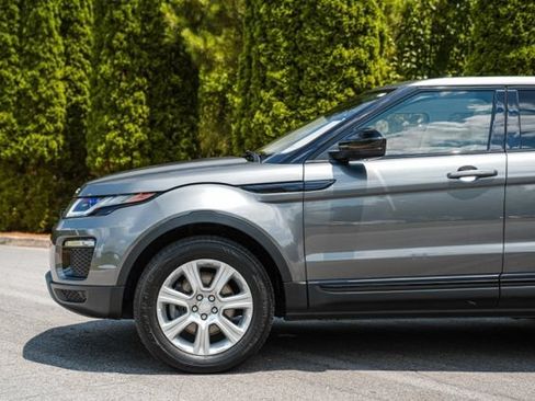 Used 2018 Land Rover Range Rover Evoque SE Premium AWD/4WD image 5