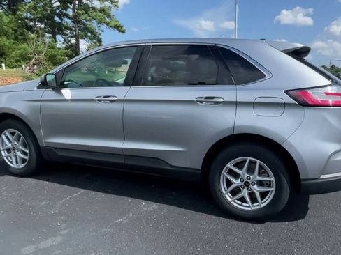 Used 2024 Ford Edge SEL AWD/4WD image 6