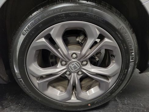 Used 2023 Honda Accord EX image 10