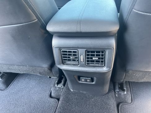Used 2021 Toyota RAV4 XLE Premium FWD image 41