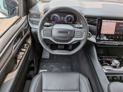New 2026 Jeep Grand Wagoneer Limited AWD/4WD image 15