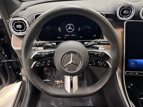 Certified 2025 Mercedes-Benz GLC 300 image 26