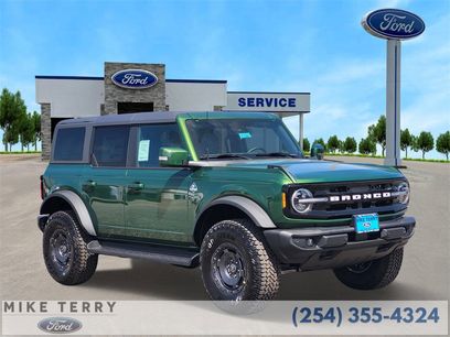 New 2025 Ford Bronco Outer Banks w/ Sasquatch Package