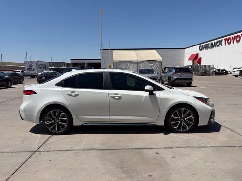Used 2020 Toyota Corolla SE w/ Carpet Mat Package (TMS) FWD image 3
