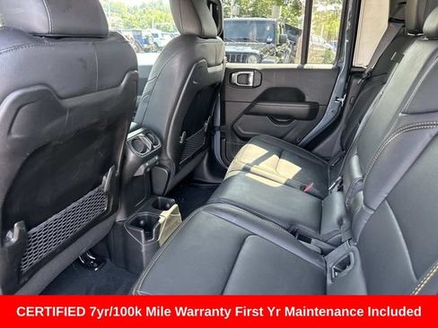 Certified 2025 Jeep Gladiator Mojave AWD/4WD image 15