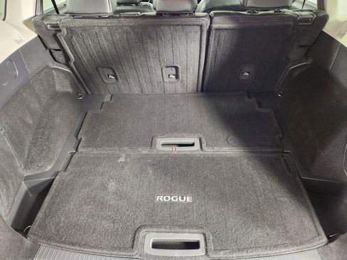 Used 2024 Nissan Rogue SL w/ SL Premium Package AWD/4WD image 19