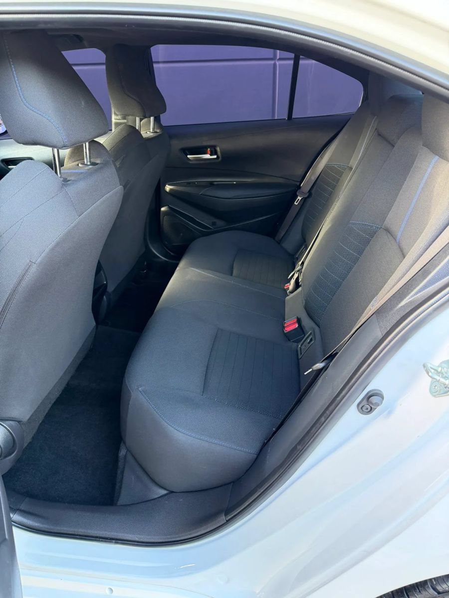 Used 2022 Toyota Corolla SE w/ SE Premium Package FWD image 10