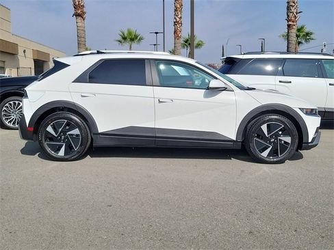 New 2026 Hyundai Ioniq 5 SE image 23