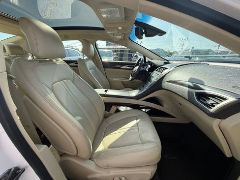 Used 2014 Lincoln MKZ Hybrid w/ Equipment Group 202A Reserve FWD image 22