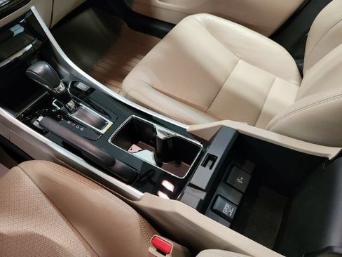 Used 2016 Honda Accord EX-L image 17