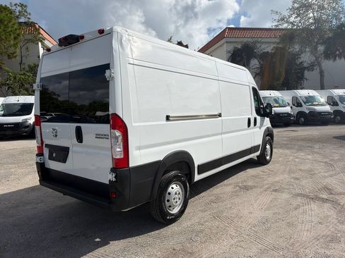 Used 2023 RAM ProMaster 2500 FWD image 8