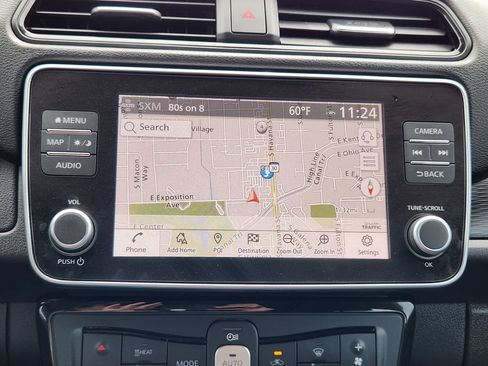 Certified 2025 Nissan Leaf SV Plus FWD image 15