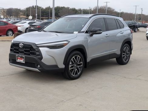 Certified 2026 Toyota Corolla Cross XLE w/ Convenience Package image 10