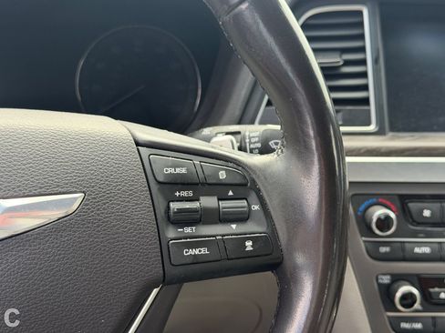 Used 2015 Hyundai Genesis 3.8 w/ Option Group 03 AWD/4WD image 17