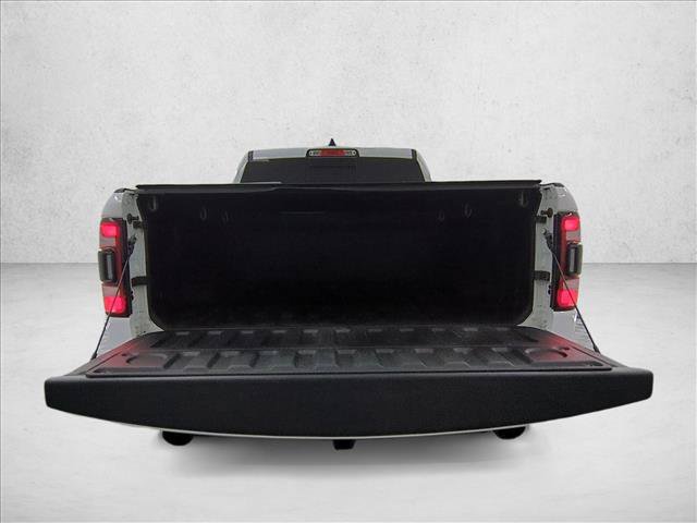 Used 2022 RAM 1500 Laramie AWD/4WD image 6