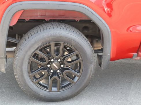 Used 2023 GMC Sierra 1500 Elevation RWD image 11