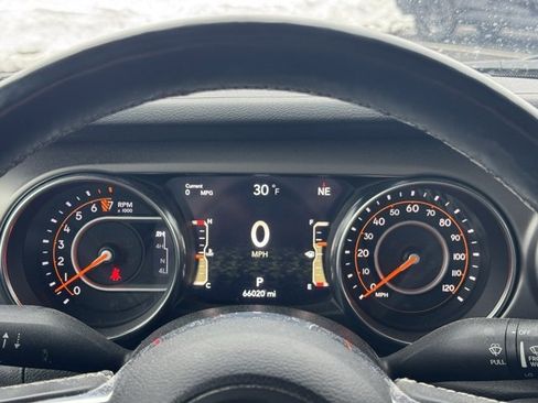 Used 2020 Jeep Gladiator Sport w/ Quick Order Package 24S image 16