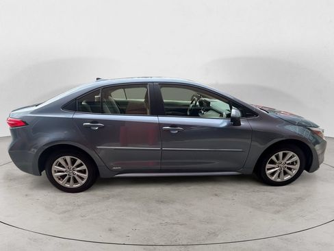 Used 2026 Toyota Corolla LE w/ LE Premium Package AWD/4WD image 6