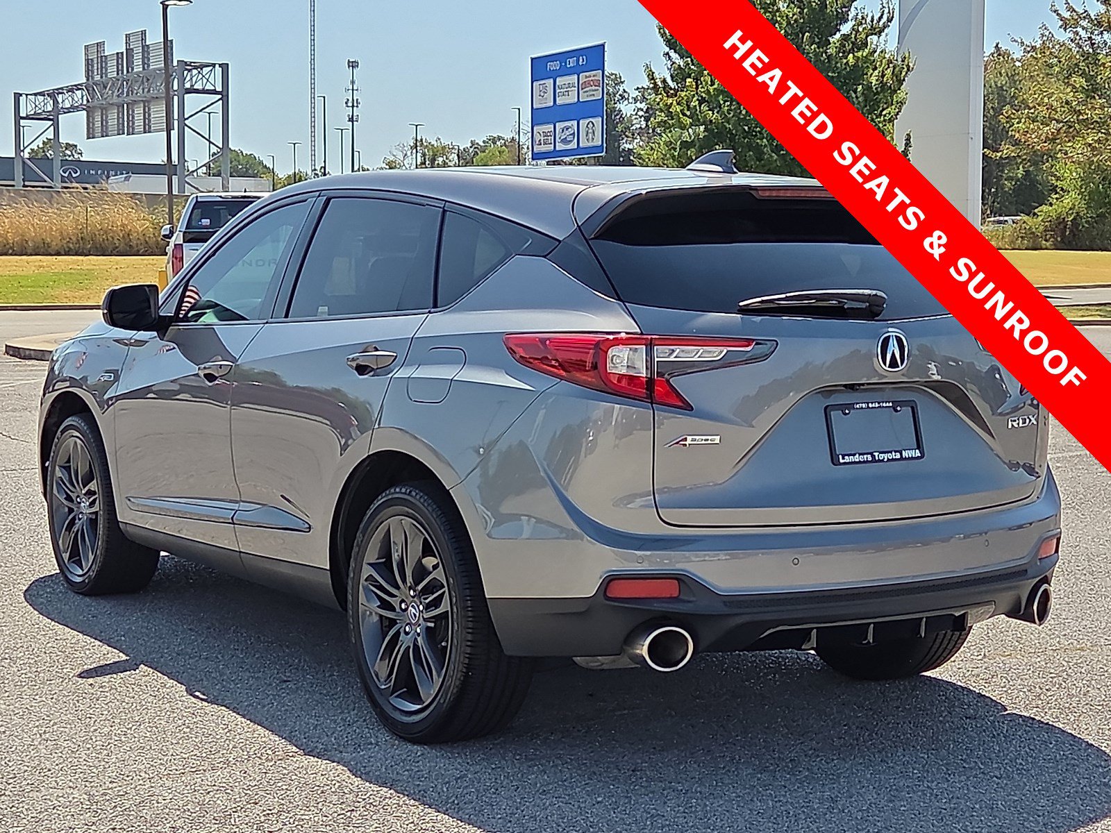 Used 2023 Acura RDX w/ Advance Package FWD image 4