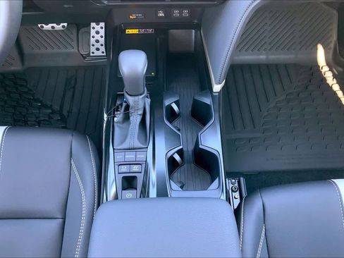 New 2026 Toyota Camry Hybrid image 18