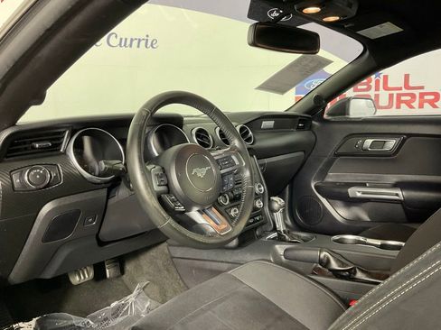 Used 2018 Ford Mustang Coupe w/ Black Accent Pkg RWD image 12