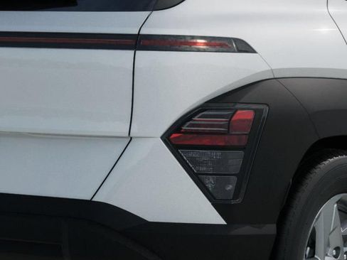 New 2027 Hyundai Kona SE FWD image 10