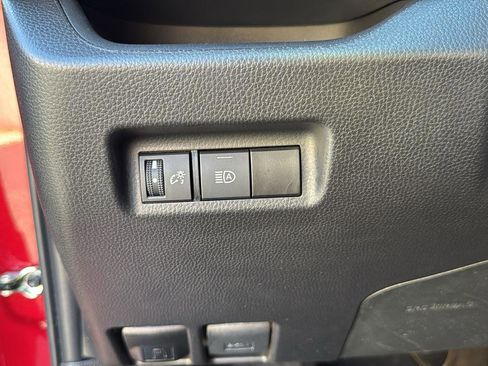 Used 2024 Toyota RAV4 Adventure image 9