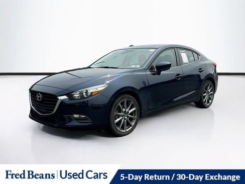 Used 2018 MAZDA MAZDA3 Touring FWD image 3