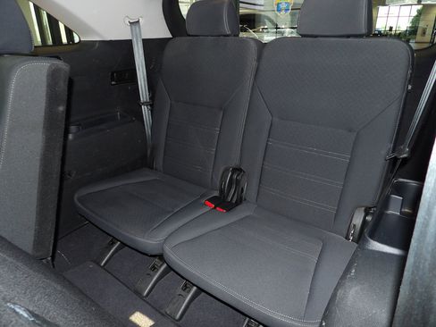 Used 2019 Kia Sorento FWD V6 image 24