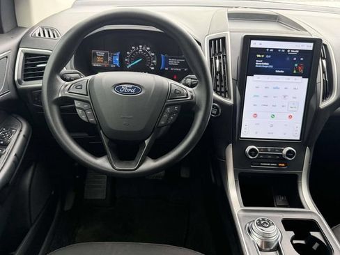 Used 2024 Ford Edge SE w/ Black Appearance Package AWD/4WD image 23