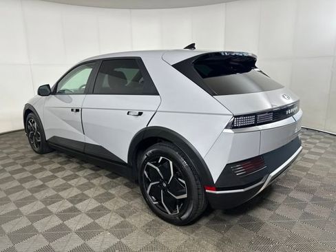 Used 2024 Hyundai Ioniq 5 SEL image 5