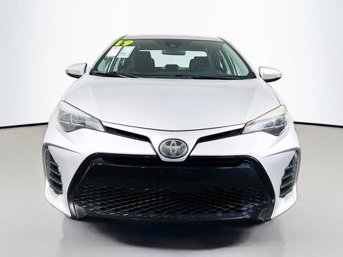 Used 2019 Toyota Corolla SE image 11