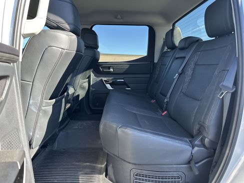 Used 2024 Toyota Tundra Limited image 29