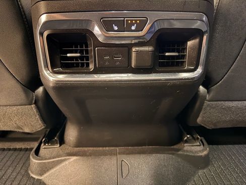 Used 2023 GMC Sierra 2500 AT4 AWD/4WD image 34