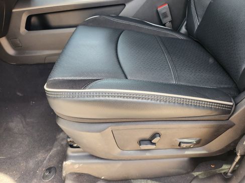 New 2026 RAM 2500 Laramie AWD/4WD image 20
