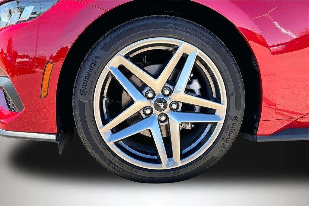 Used 2024 Ford Mustang Premium RWD image 30