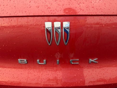 Used 2024 Buick Envista Preferred FWD image 21